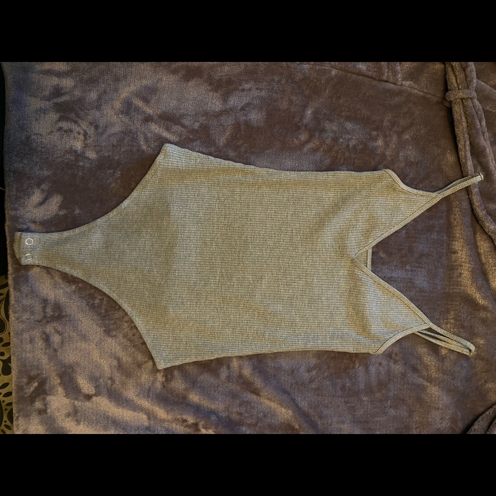 PACSUN GREY RIBBED BODYSUIT